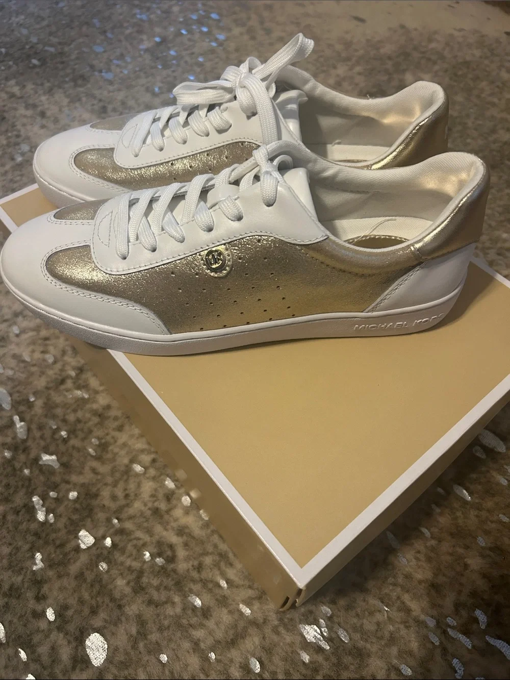 Michael Kors White and Gold Leather Low-Top Sneakers